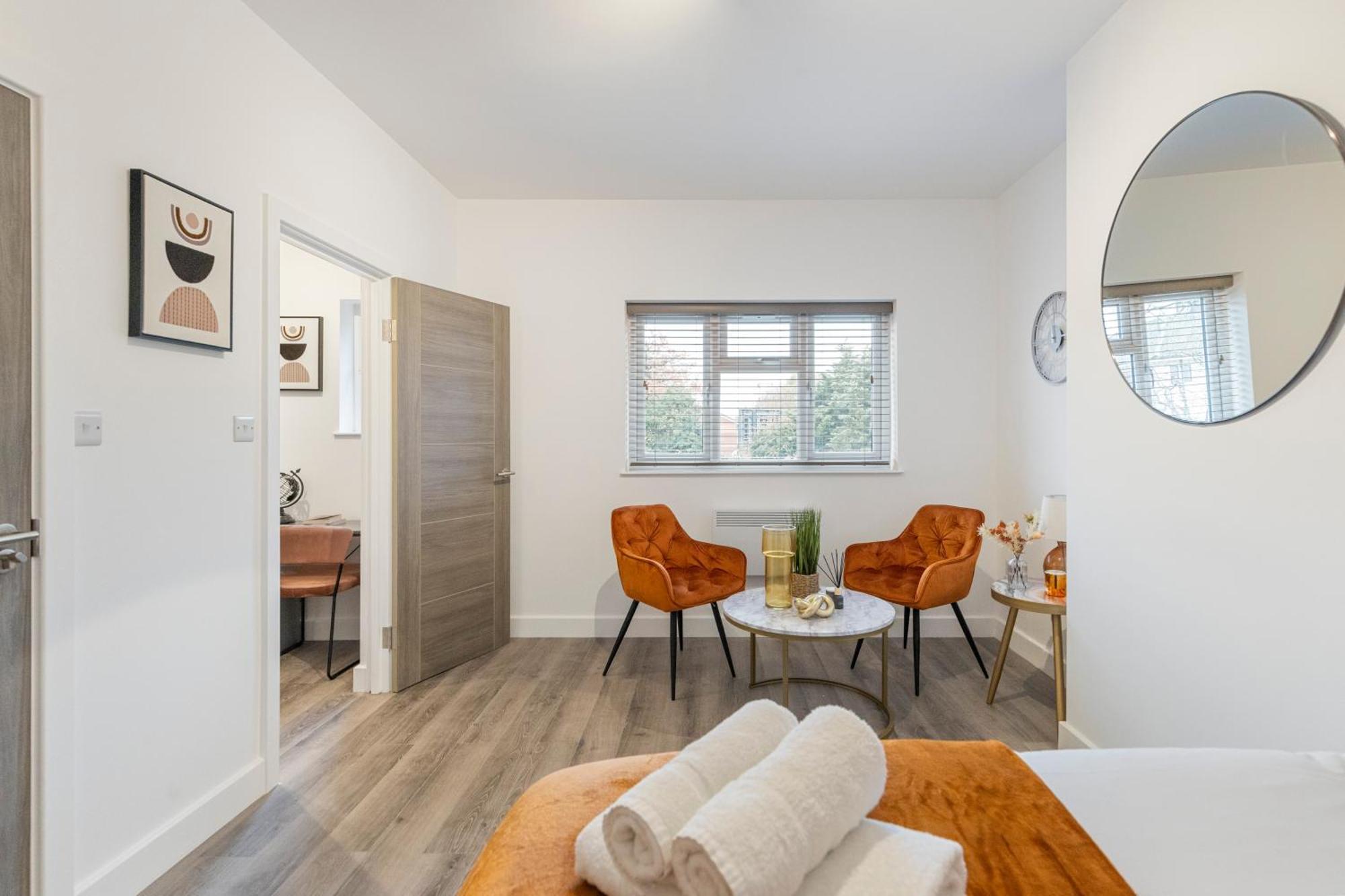 Beautiful-cosy-king Sized Bed Flat 3 Min Walk To Tube Station Apartment *